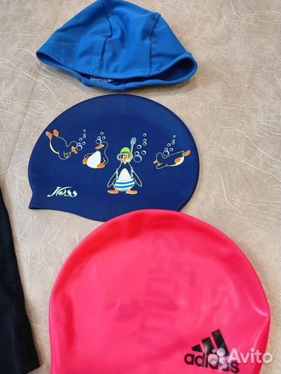 Шапочки для плавания