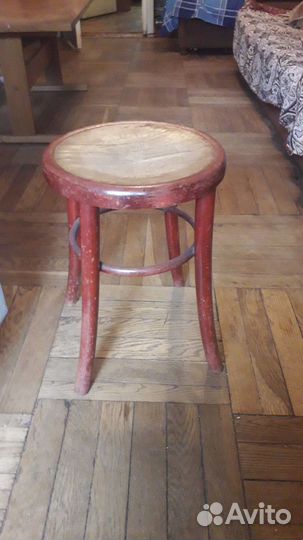 Табуретки деревянные бу