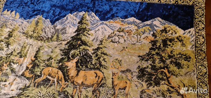 Ковер олени большой плюшевый