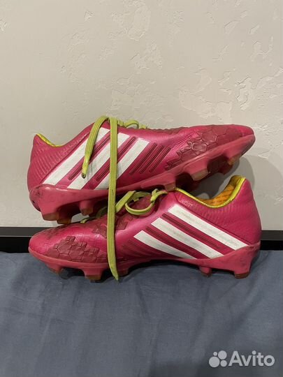 Бутсы adidas predator