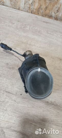 Фара противотуманная правая Volvo S40 XC70 S80 V50