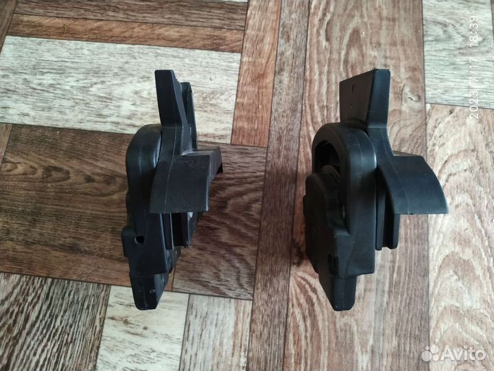 Адаптеры для автолюльки, на коляску Adamex