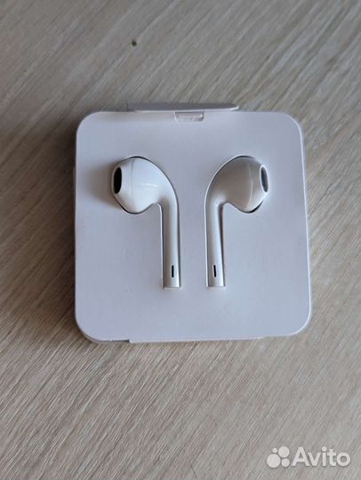 Наушники apple earpods lightning