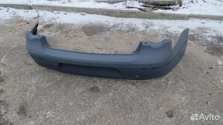 Бампер задний VW Passat B6 2005