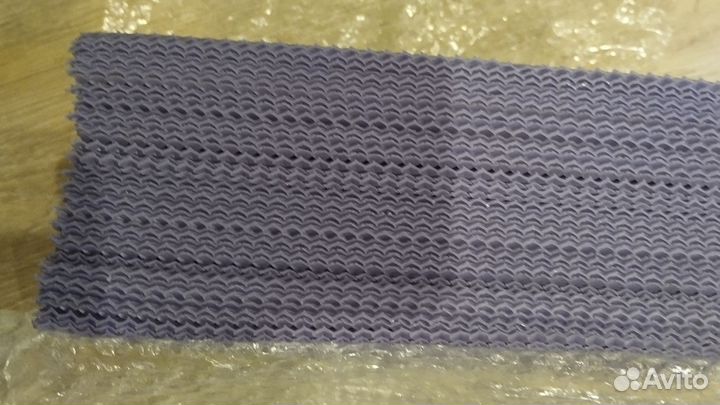 Цаетна вощина фиолетового цвета