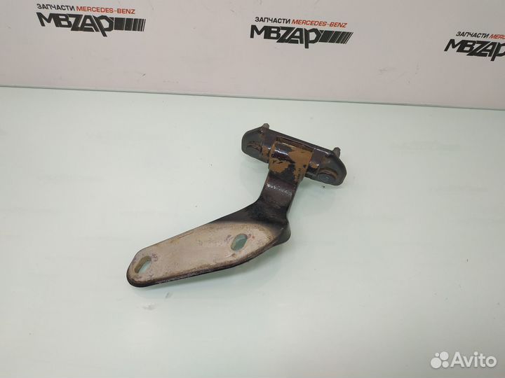 Петля багажника левая Mercedes w164 ML 164