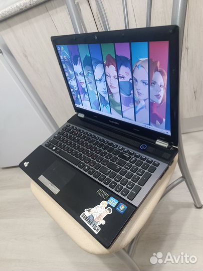 Ноутбук Samsung / i7-2630QM / GT540M / 6GB / 500GB