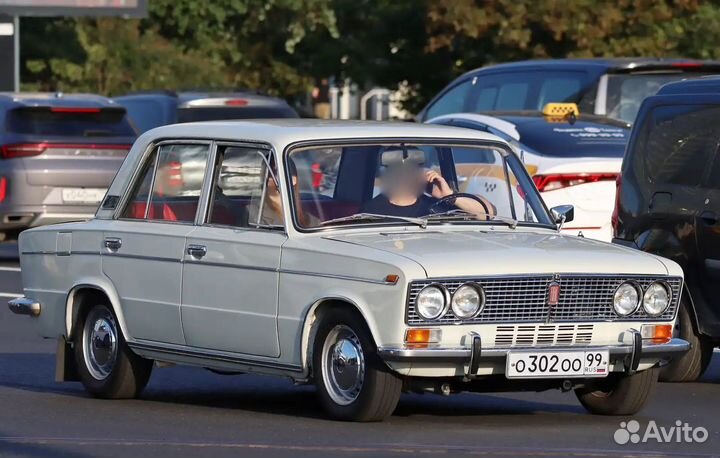 Аренда ретро автомобиля ваз 2103 1975 года