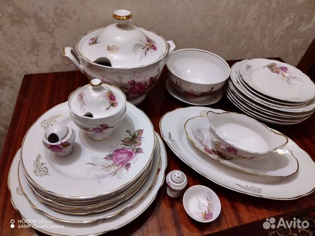 Столовый сервиз новый
