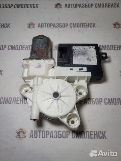 Моторчик стеклоподъемника Volvo S40 I рестайлинг