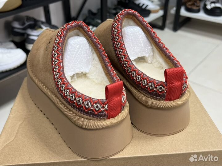 Женские UGG на платформе натуральные