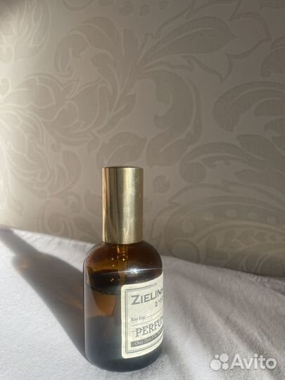 Zelinski rozen black pepper духи