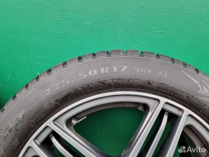 Комплект колес R17 в сборе 5x112 225/50 Nokian