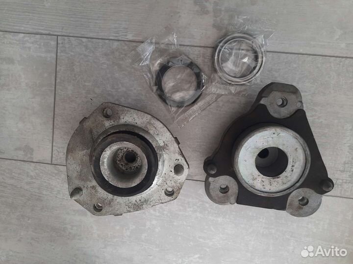 Опоры и подшипники амортизатора ST0472