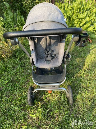 Коляска stokke