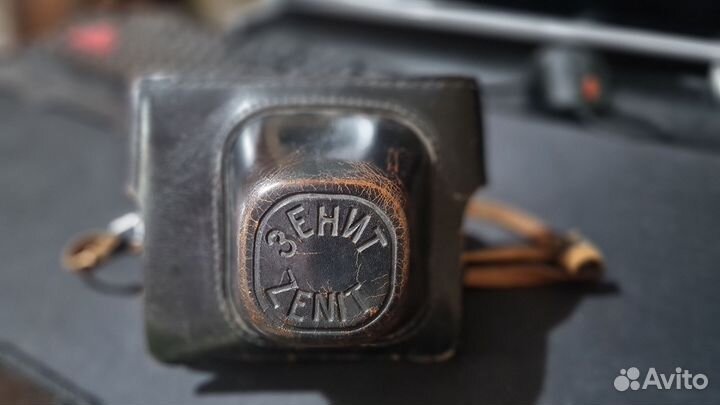 Плёночный фотоаппарат Zenit-E