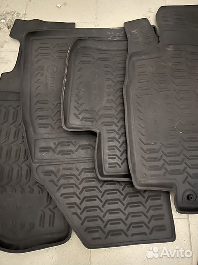 Коврики б/у