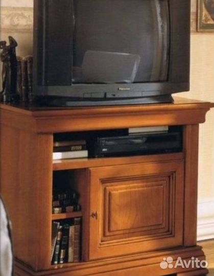 Тумба под тв массив Италия Dall' Agnese Chopin