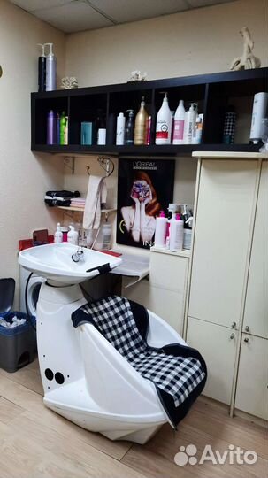 Сдам в аренду парикмахерское кресло