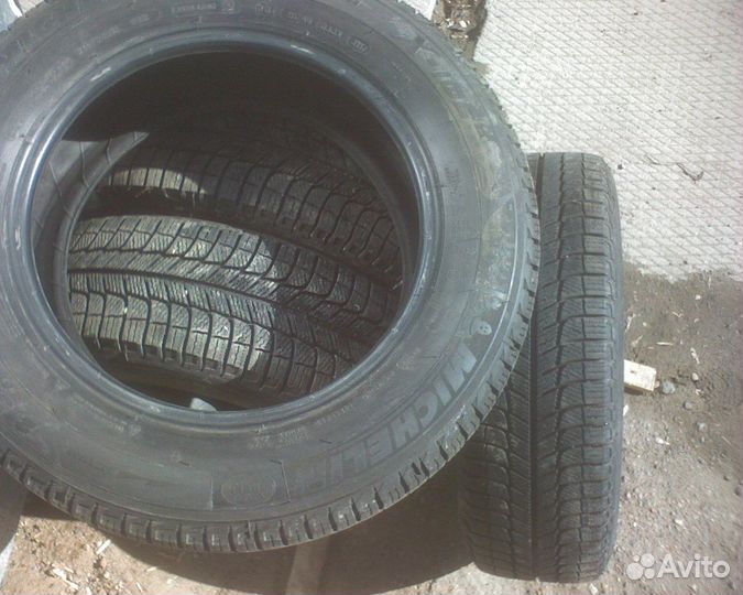 Michelin X Radial 215/60 R16