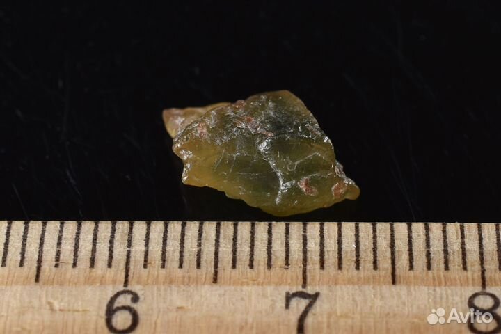 Зеленый сапфир, циркон. Лот №897