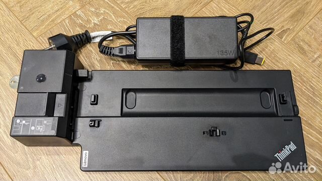 Lenovo ThinkPad Ultra Docking Station 40AJ0135EU