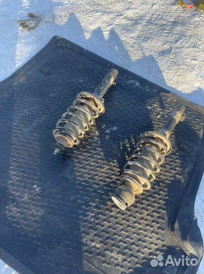 Передние стойки Skoda Octavia A4