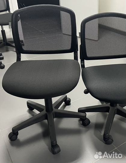 Столы, стулья, кресло, диваны