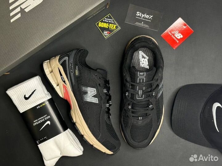 Кроссовки new balance 740