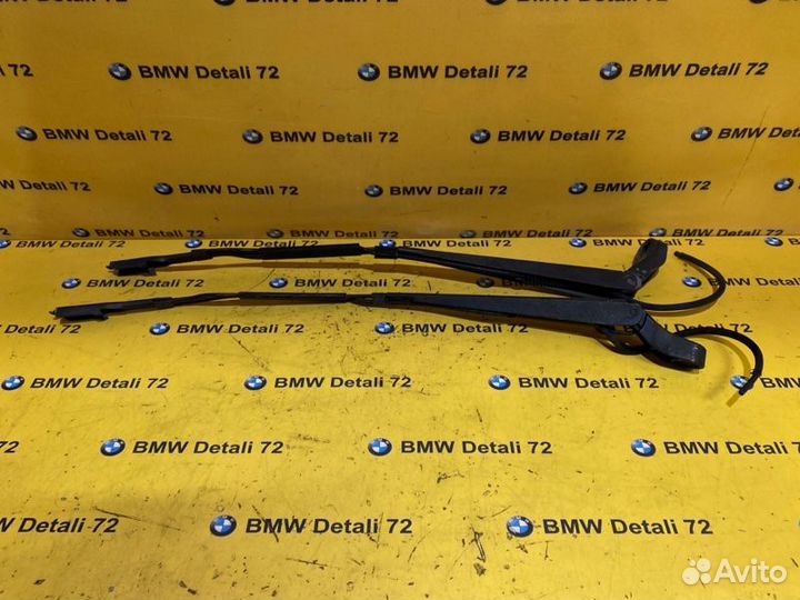 Рычаг стеклоочистителя передний Mercedes Viano