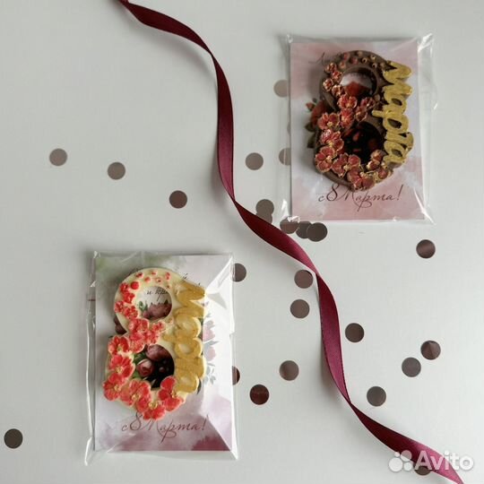 Шоколадная цифра с открыткой 8 марта, подарок