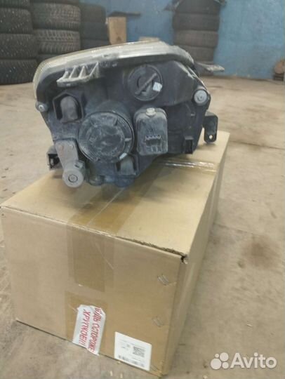 Продам переднюю левую фару Джили Х7 NEW оригинал