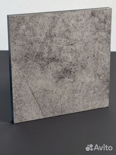 Удобные столы из компактного HPL