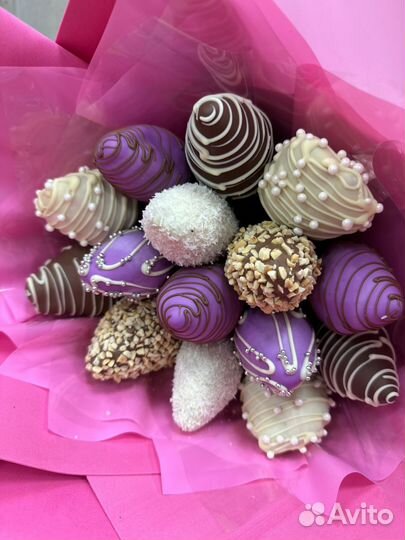 Клубника в шоколаде, цветы, корзины, боксы, букеты