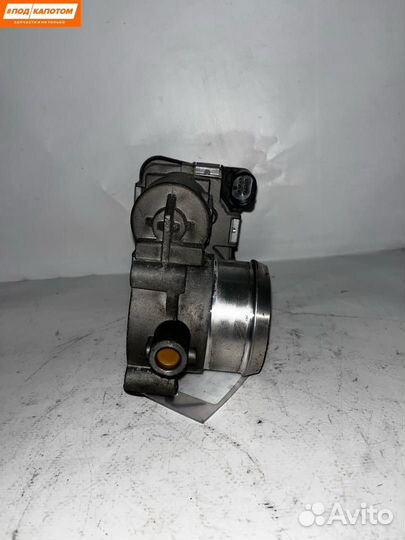 Дроссельная заслонка Volkswagen Golf 5 03C133062D
