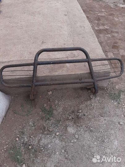 Кенгурятник на ниву