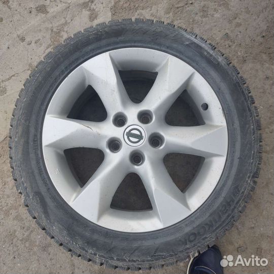 Hankook Winter I'Pike RS W419 215/55 R17 98T