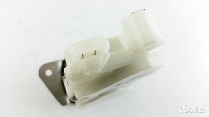 Замок багажника Mitsubishi Outlander CW5W 2010