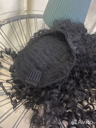 Волосы на заколках