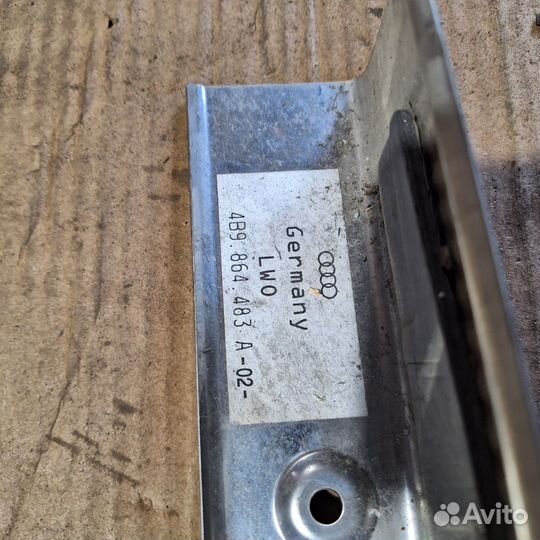 Накладка крышки багажника Audi A6 C5