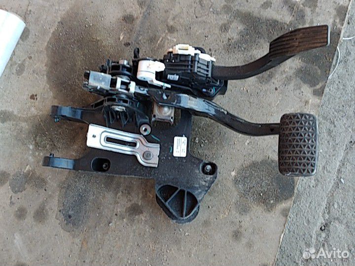 Педальный узел Opel Mokka 1.8 4wd а т