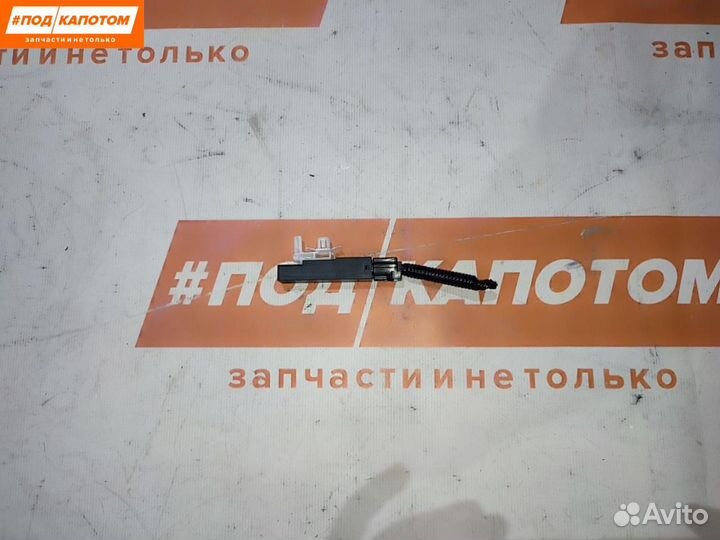 Антенна бесключевого доступа Mazda 3 BM рест. 2016