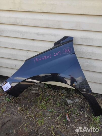 Крыло переднее левое пежо 207