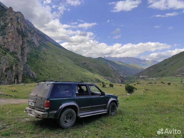 Ford Explorer 4.0 AT, 1997, 250 000 км