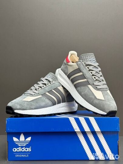 Кроссовки Adidas Retropy