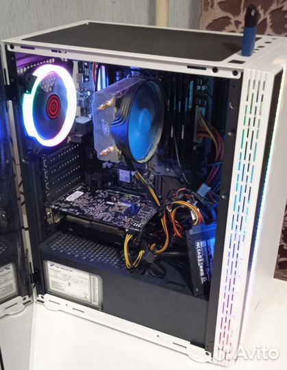 Компьютер в сборке