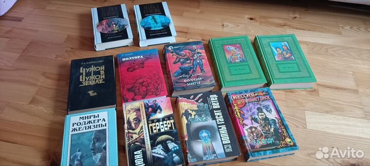 Книги фантастика