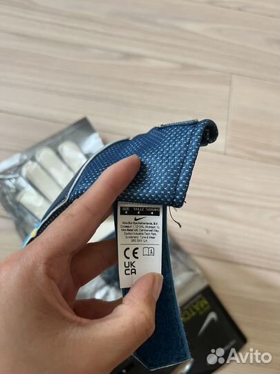 Вратарские перчатки nike