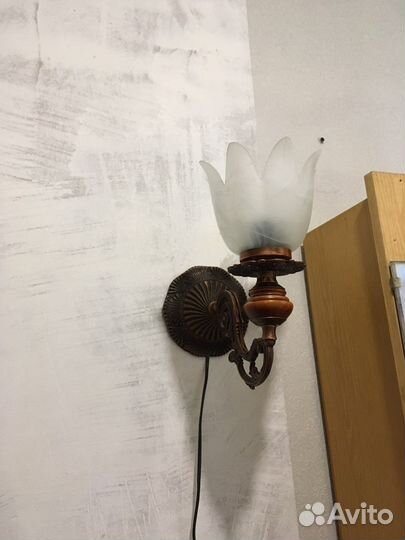 Светильник настенный