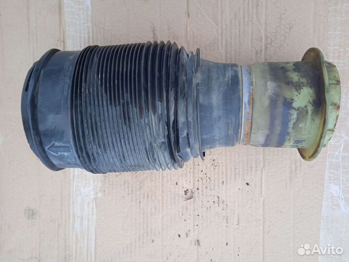 Пневмобалон Мерседес W212, W218 CLS 218